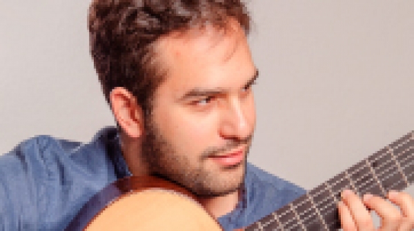 Encuentro con el guitarrista griego Kostas Amaxopoulos