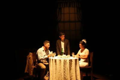 La Pared/Ajenos en la Temporada de Teatro Univalle