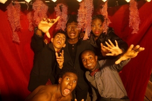 “El cocodrilo” y “Un domingo perfecto para el desconsuelo”, Dos puestas en escena de la Sede Pacífico Univalle