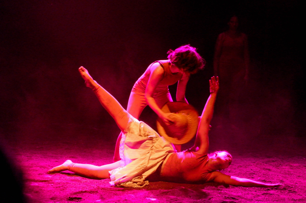 Abrimos los cursos de teatro y danzas para niños, jóvenes y adultos