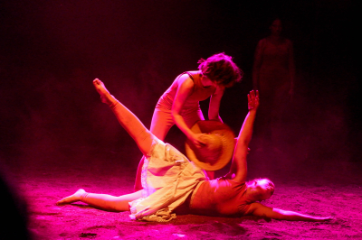 Abrimos los cursos de teatro y danzas para niños, jóvenes y adultos