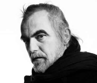 “Del aula académica al teatro profesional”, conversatorio con el director teatral macedonio Iván Popóvski